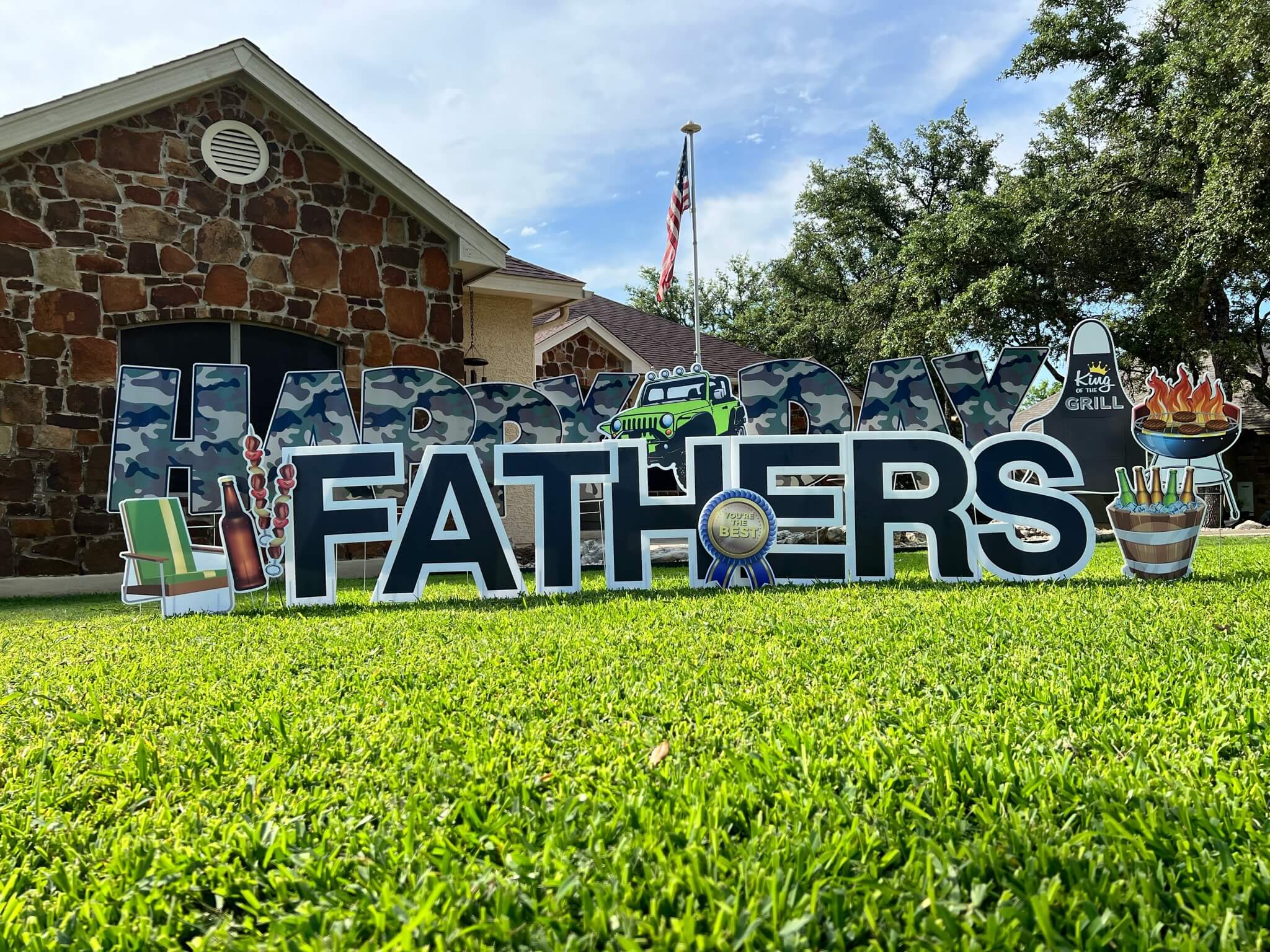 Camo Fathers Day Yard Card
                        Greeting